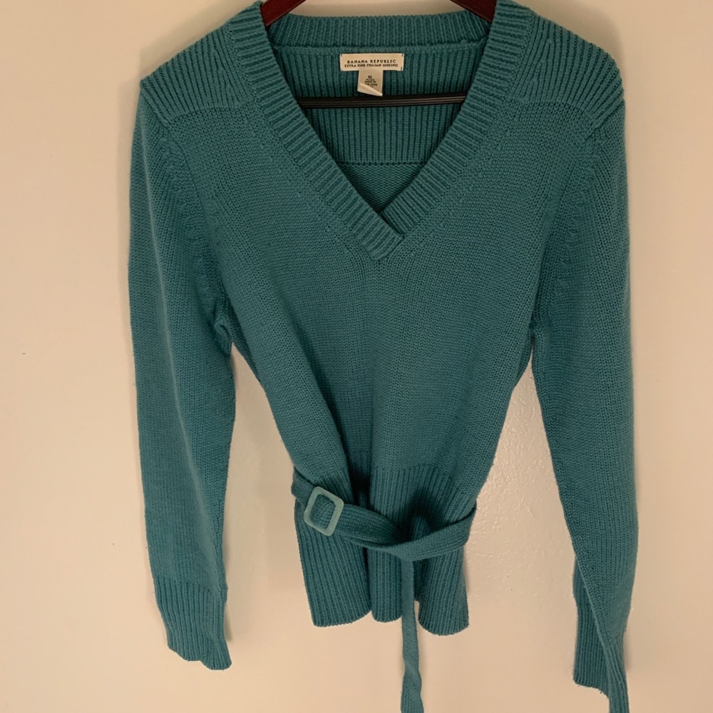 Banana Republic sweater